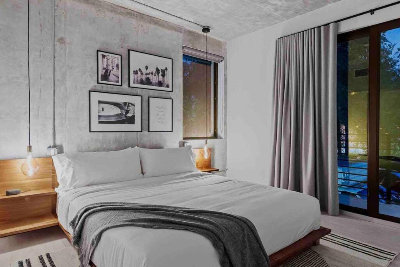 Pretty Rola 204 Upscale Spacious 1B1B Apt W King Bed At Downtown Ft Lauderdale Fort Lauderdale Exterior photo